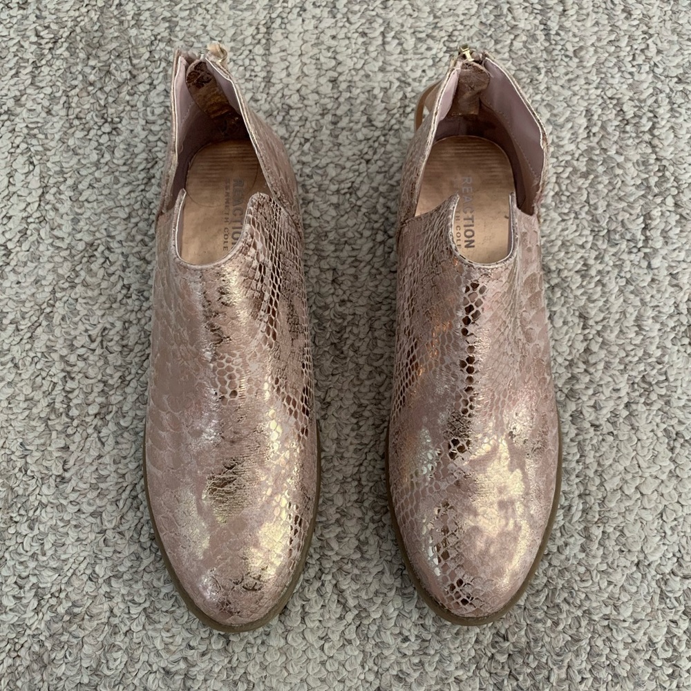 NWOT Kenneth Cole Reaction Girl’s Ankle Boots
